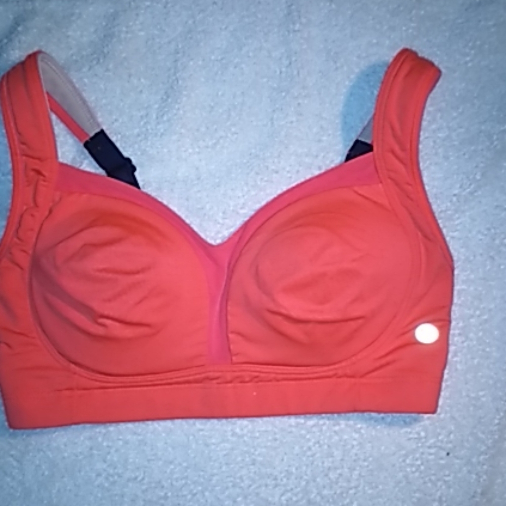 Lululemon 32D Padded Bra